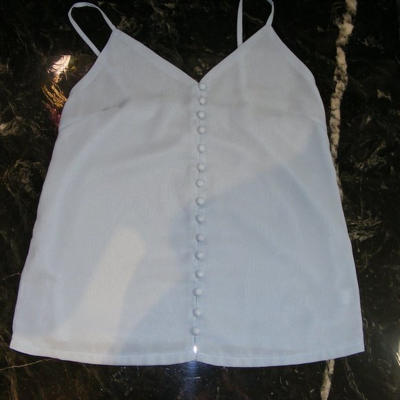 Sky Blue Button DownTop Size M EUC - Picture 2 of 8